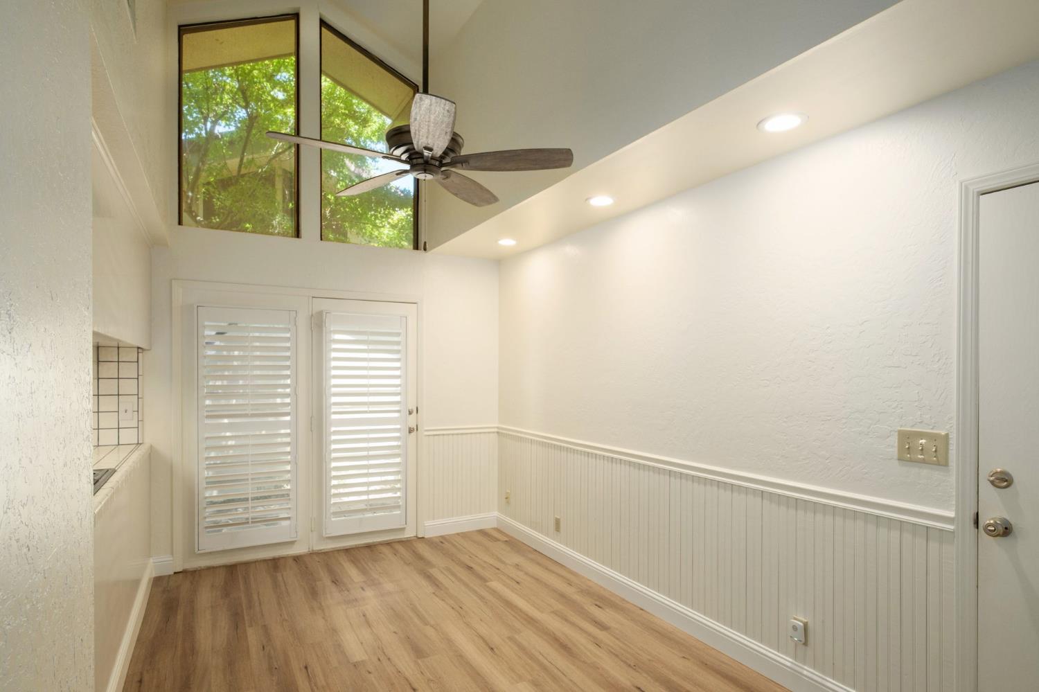 6185 N West Ave, Fresno, CA 93711