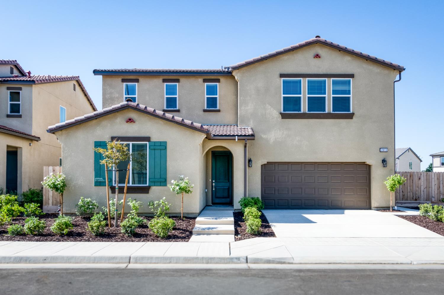 2813 E Corteza Dr, Fresno, CA 93730