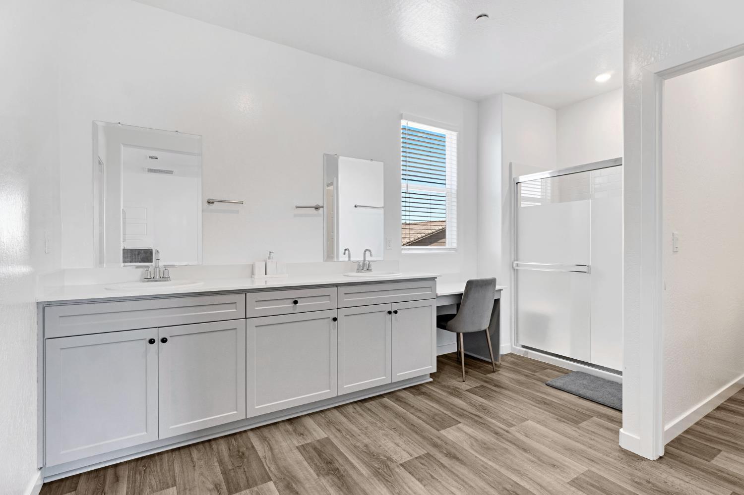 7065 E Homan Ave, Fresno, CA 93737