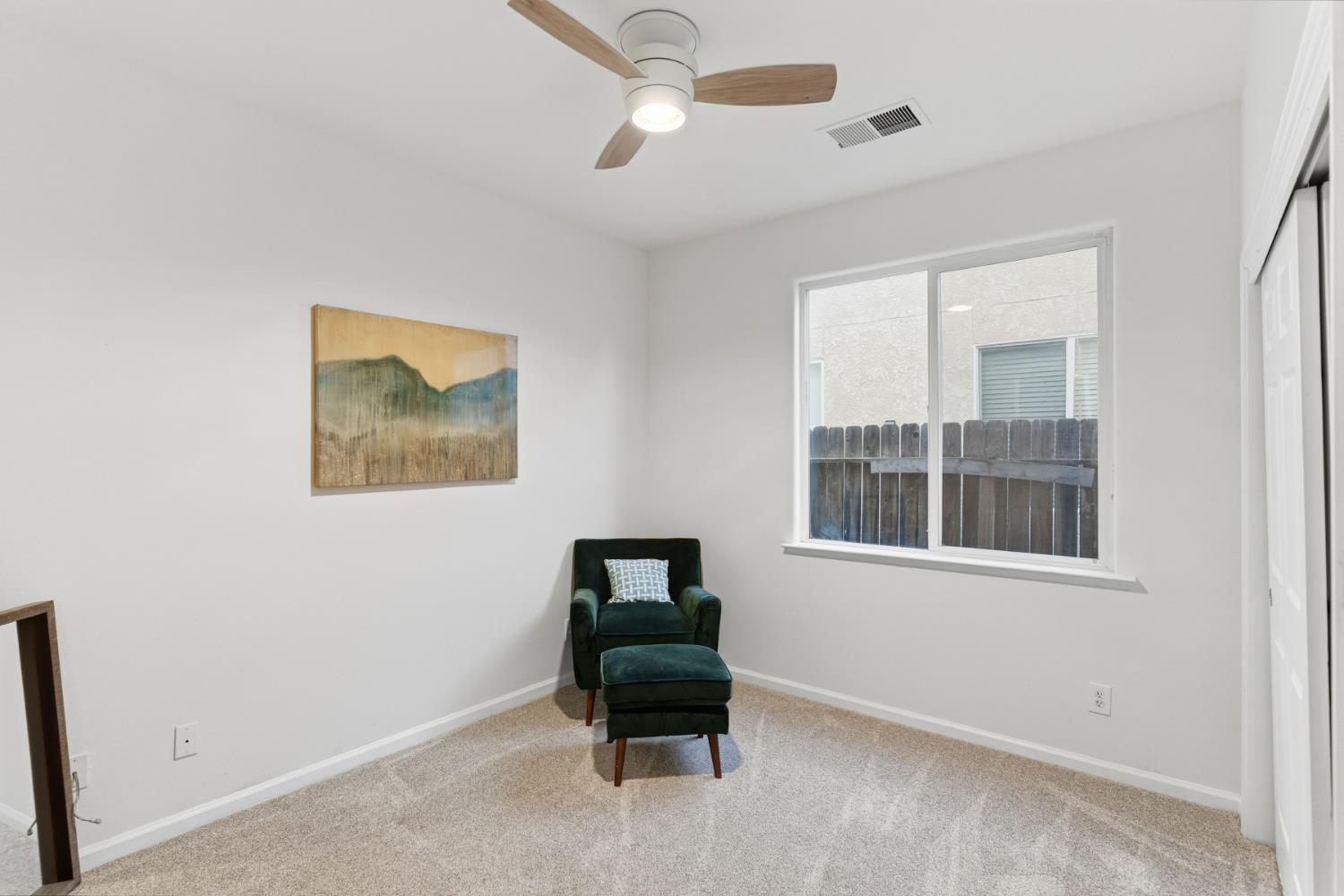 2624 E Houston Ave, Fresno, CA 93720