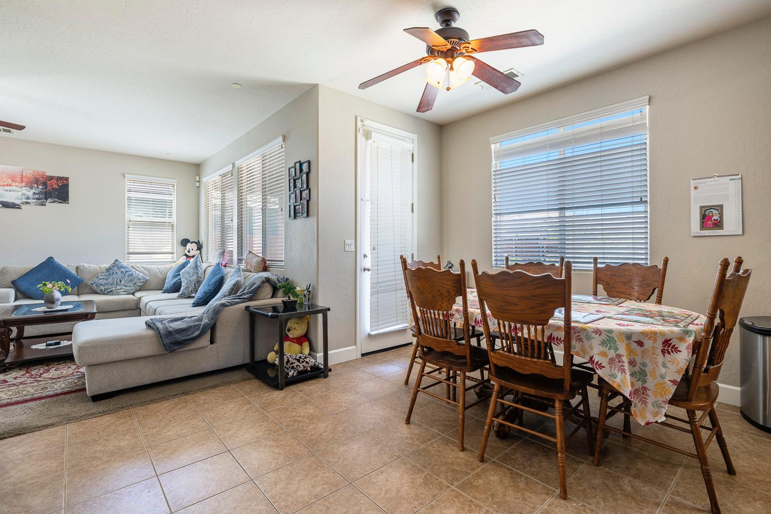 6568 E Braly, Fresno, CA 93727