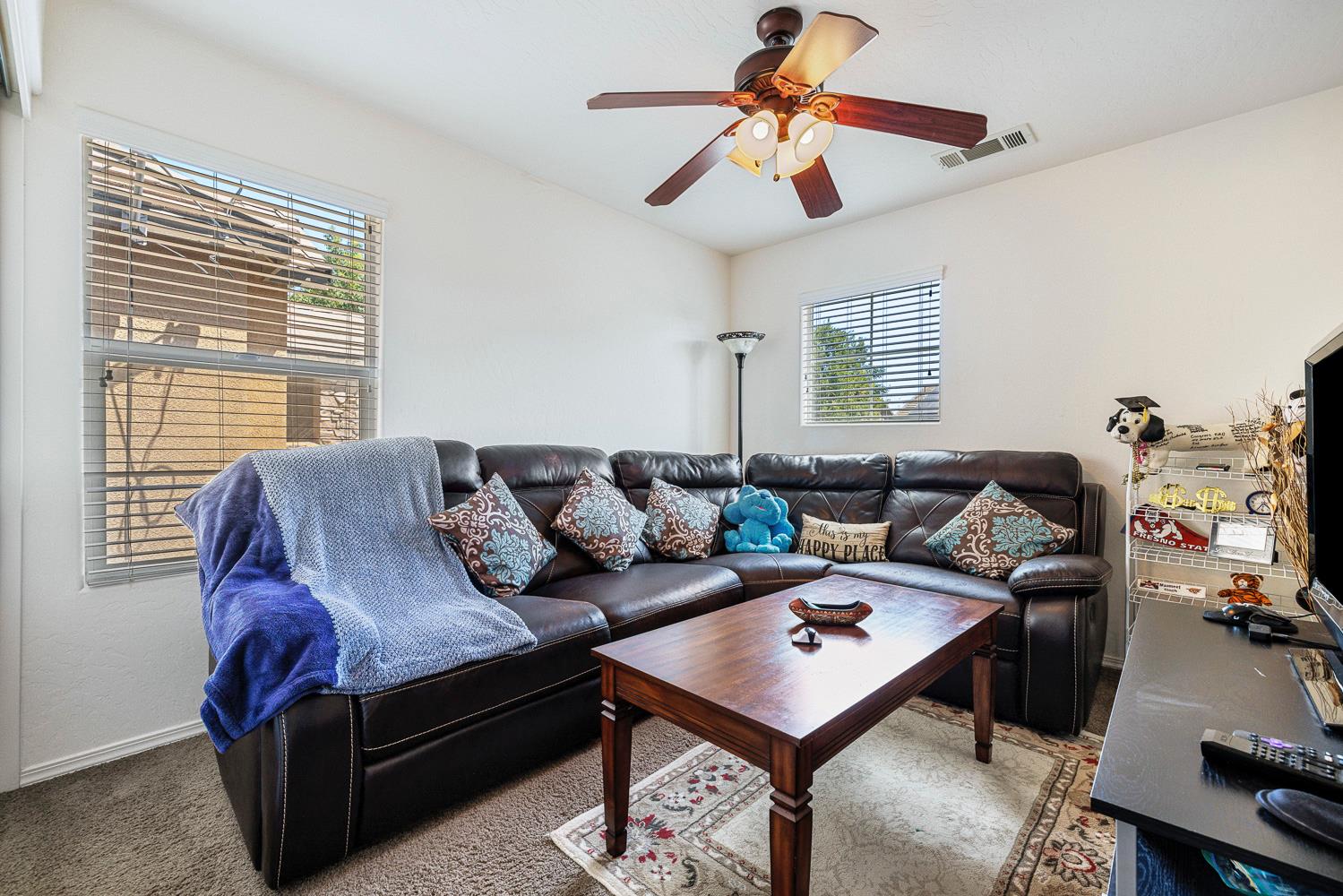 6568 E Braly, Fresno, CA 93727