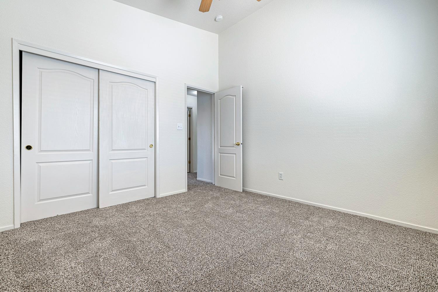 115 Curtiss Ln, Coalinga, CA 93210