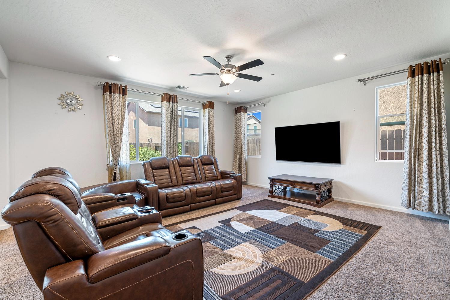 6660 E Yale Ave, Fresno, CA 93727