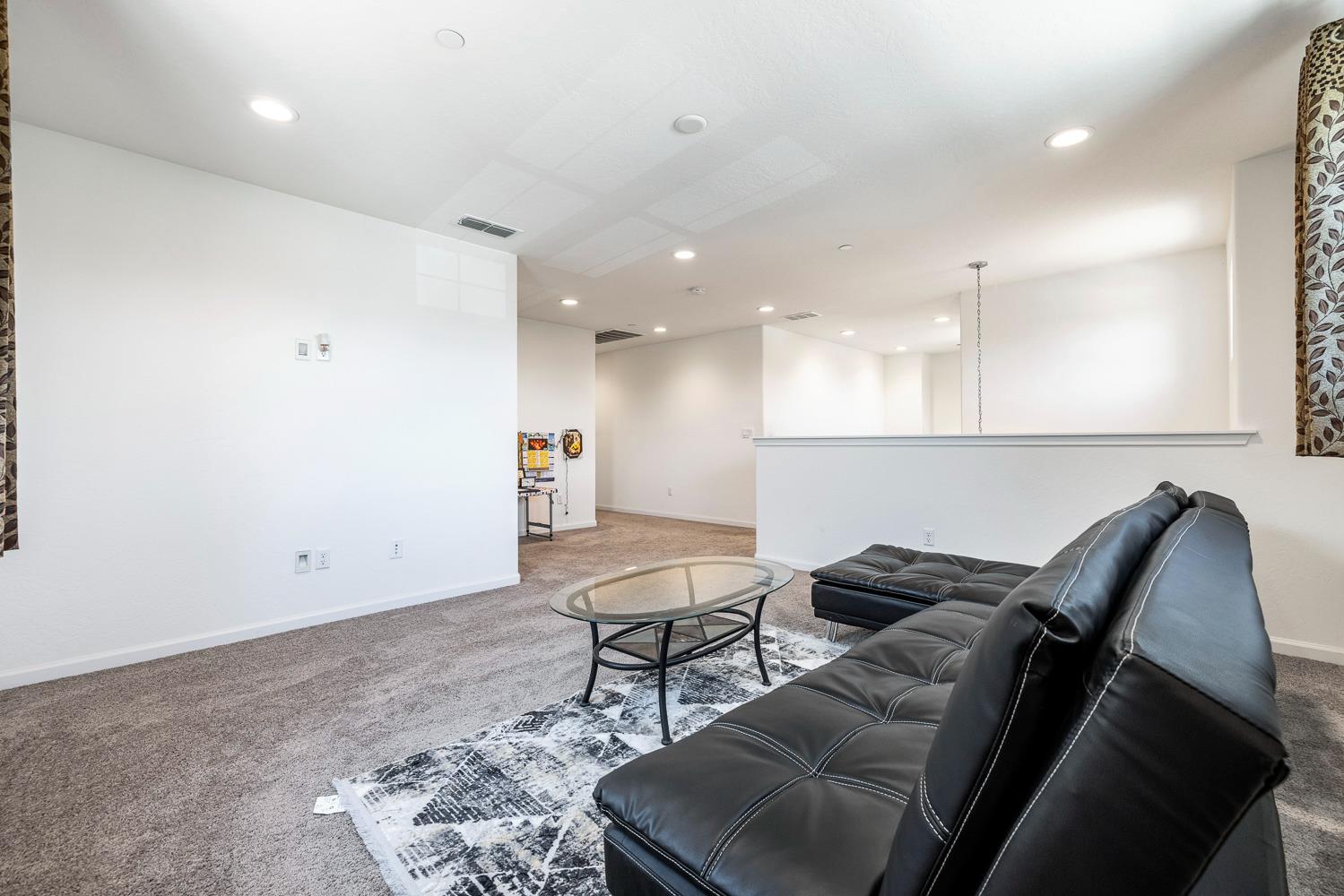 6660 E Yale Ave, Fresno, CA 93727