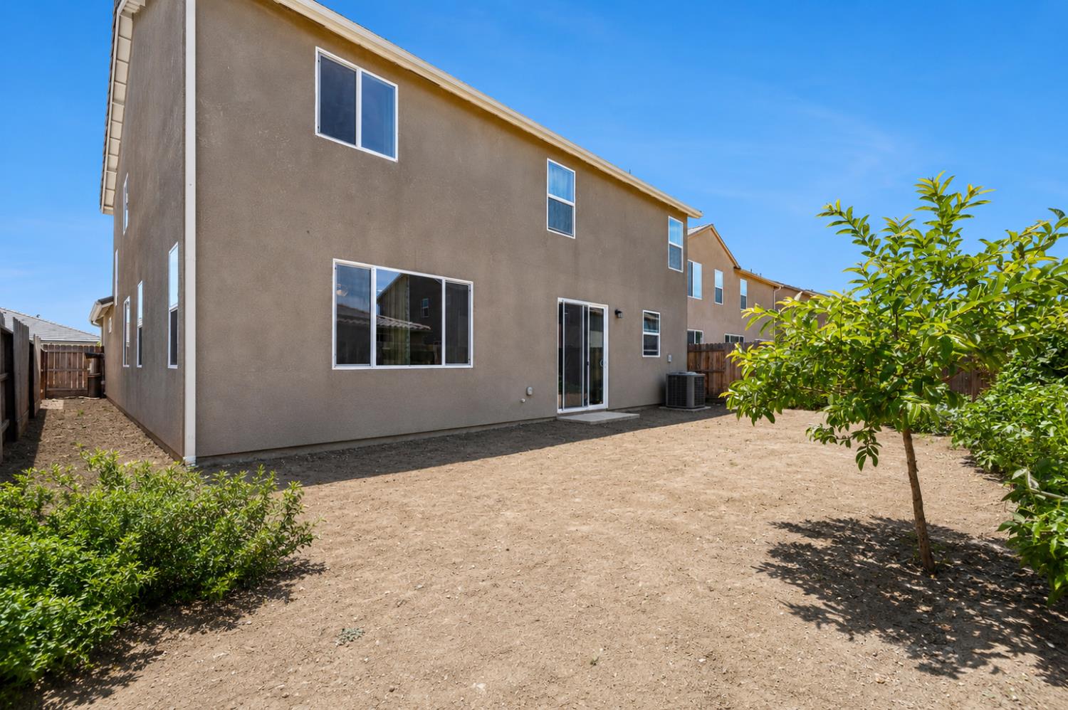 6660 E Yale Ave, Fresno, CA 93727