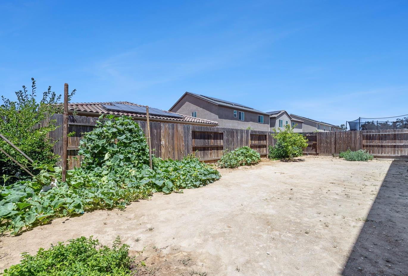 6660 E Yale Ave, Fresno, CA 93727
