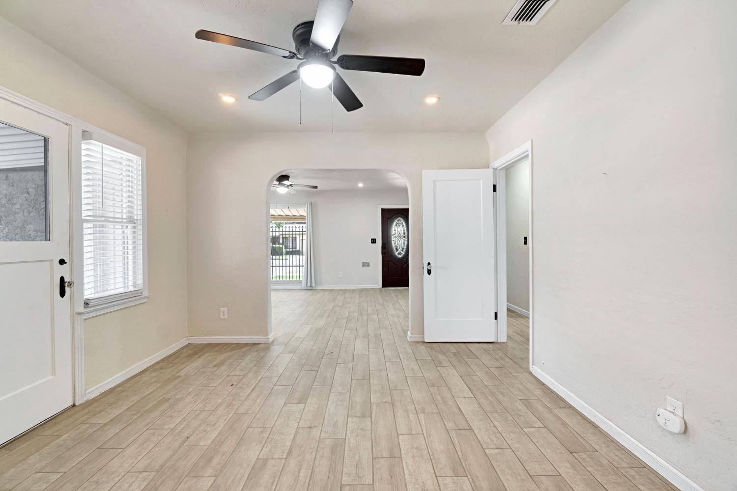 615 E 5Th St, Madera, CA 93638