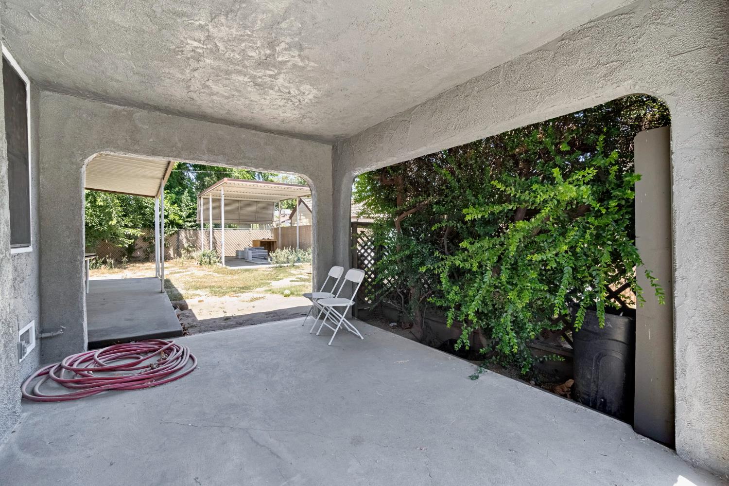 615 E 5Th St, Madera, CA 93638