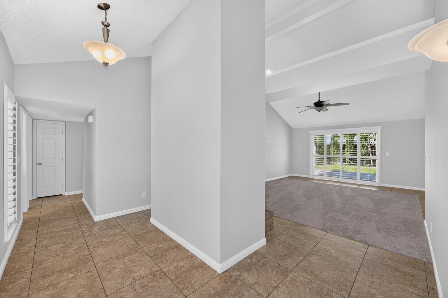 6329 N Gilroy Ave, Fresno, CA 93722