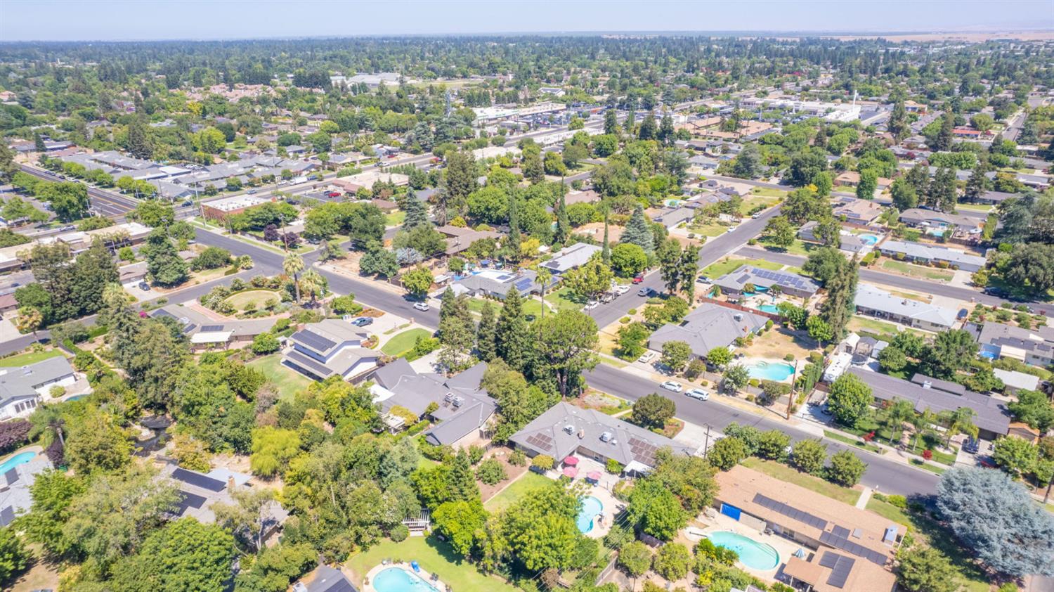 683 W Browning Ave, Fresno, CA 93704