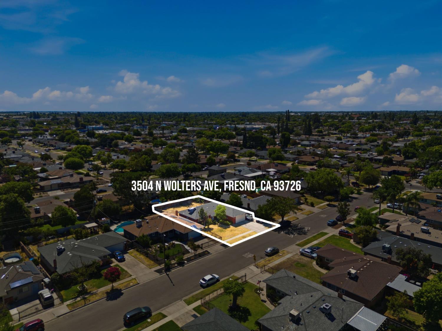 3504 N Wolters Ave, Fresno, CA 93726