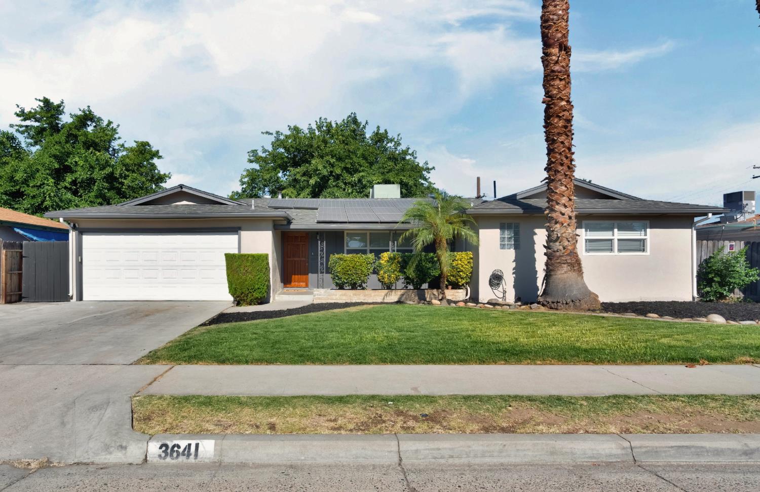 3641 N Maple Ave, Fresno, CA 93726