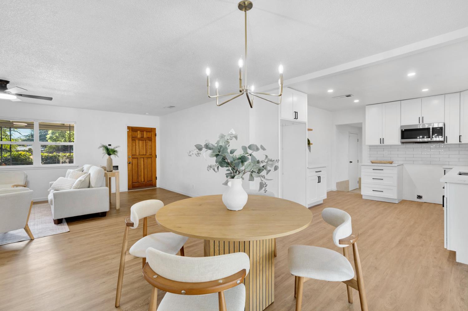 3641 N Maple Ave, Fresno, CA 93726