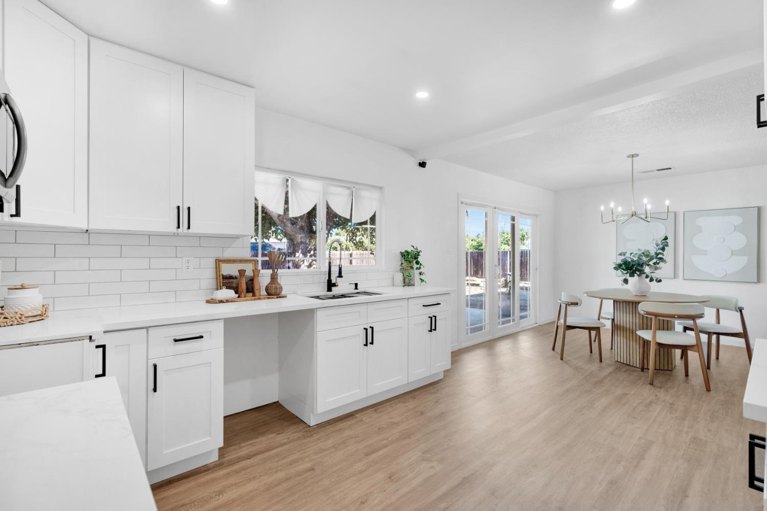 3641 N Maple Ave, Fresno, CA 93726