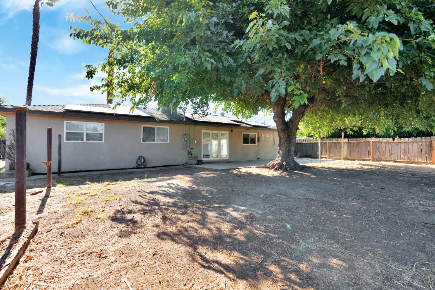 3641 N Maple Ave, Fresno, CA 93726
