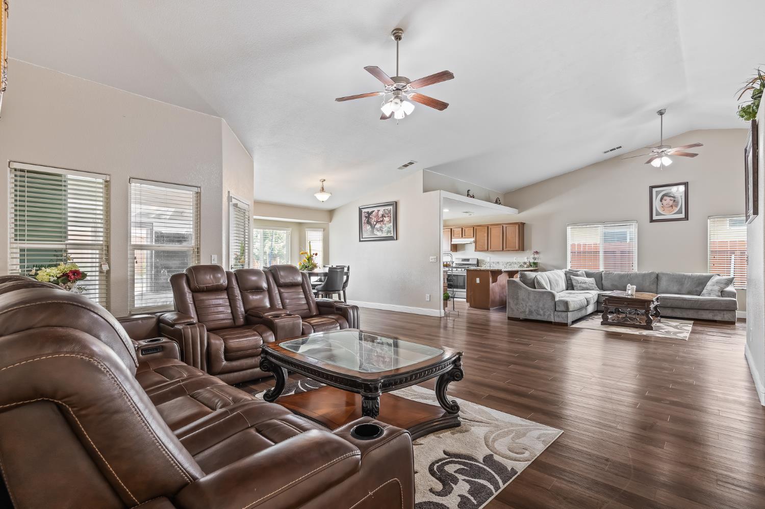 5110 W Simpson Ave, Fresno, CA 93722