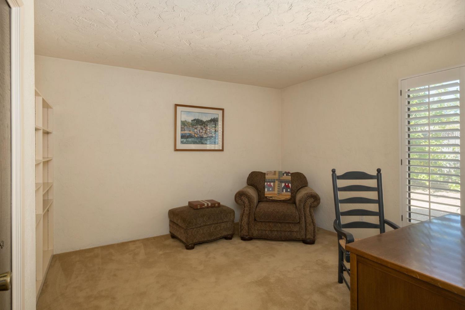 5367 N Briarwood Ave, Fresno, CA 93711