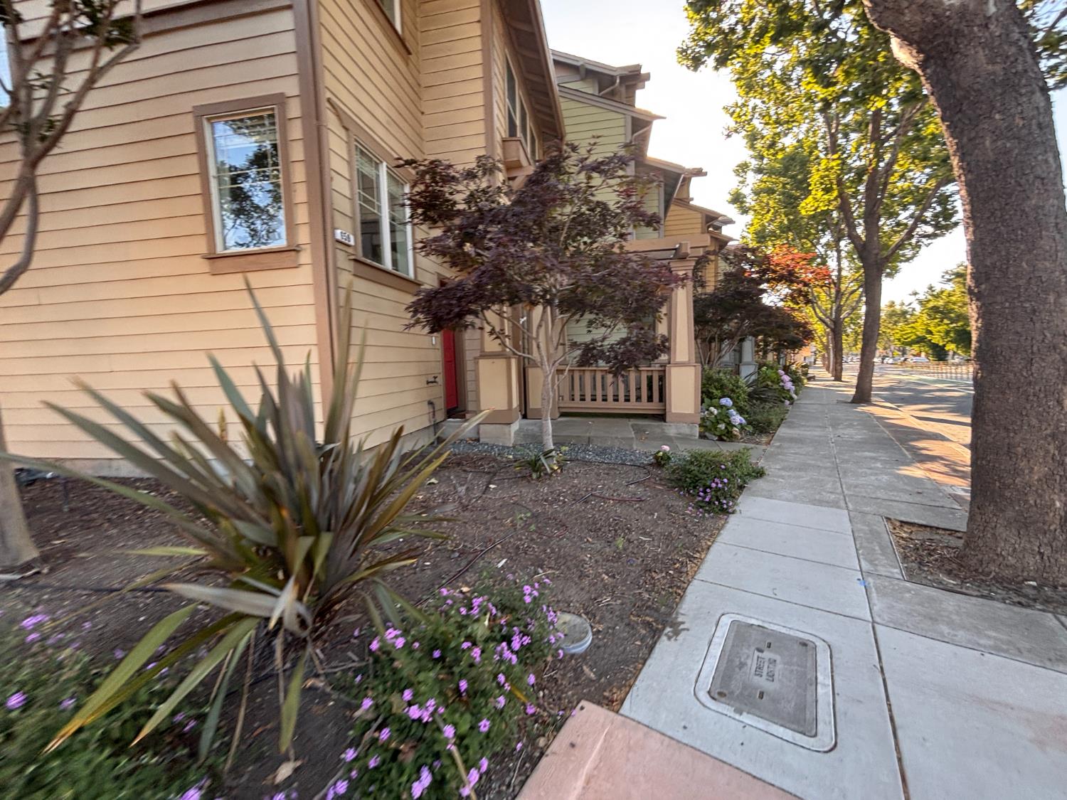 659 Macarthur Blvd, San Leandro, CA 94577