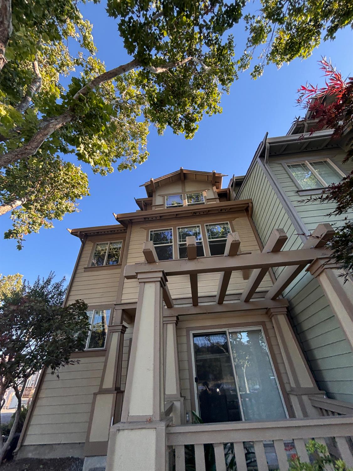 659 Macarthur Blvd, San Leandro, CA 94577