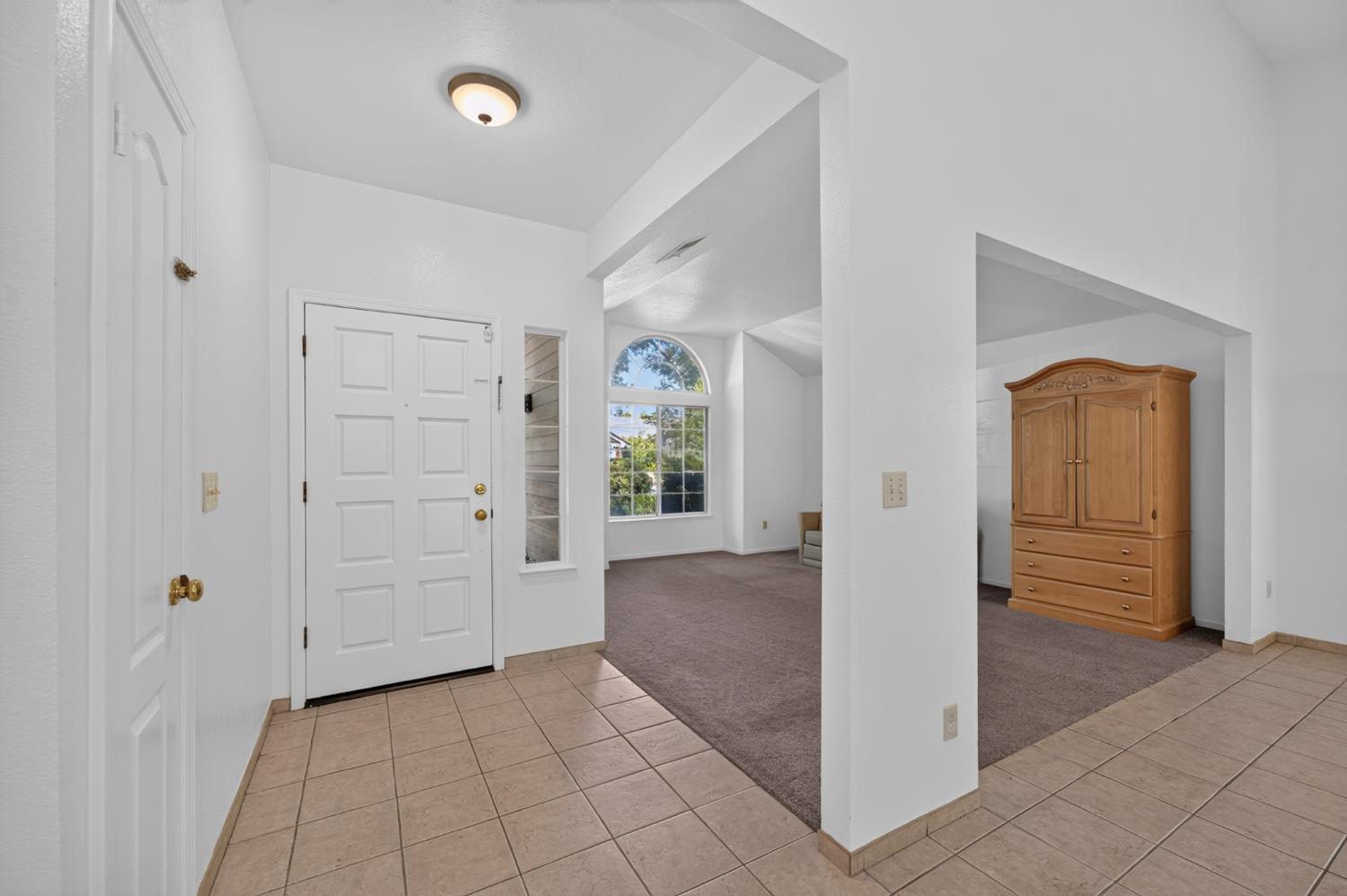 1373 E Portland Ave, Fresno, CA 93720