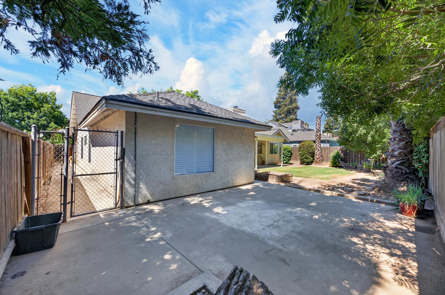 1373 E Portland Ave, Fresno, CA 93720