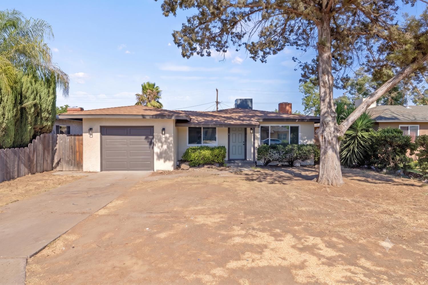 1005 Austin St, Madera, CA 93638