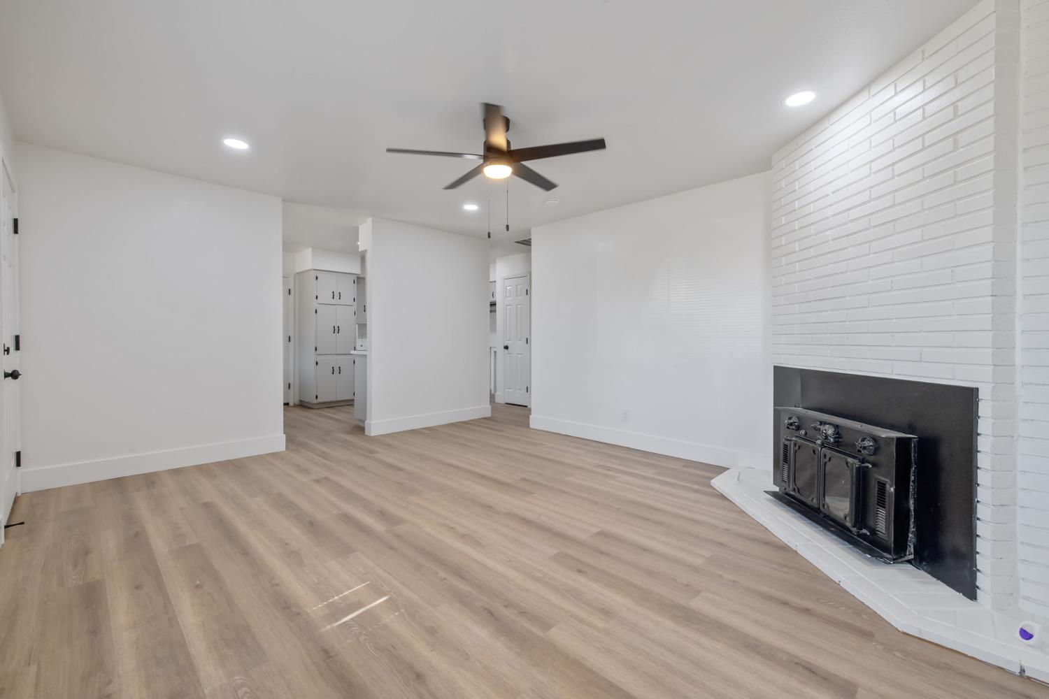 1005 Austin St, Madera, CA 93638