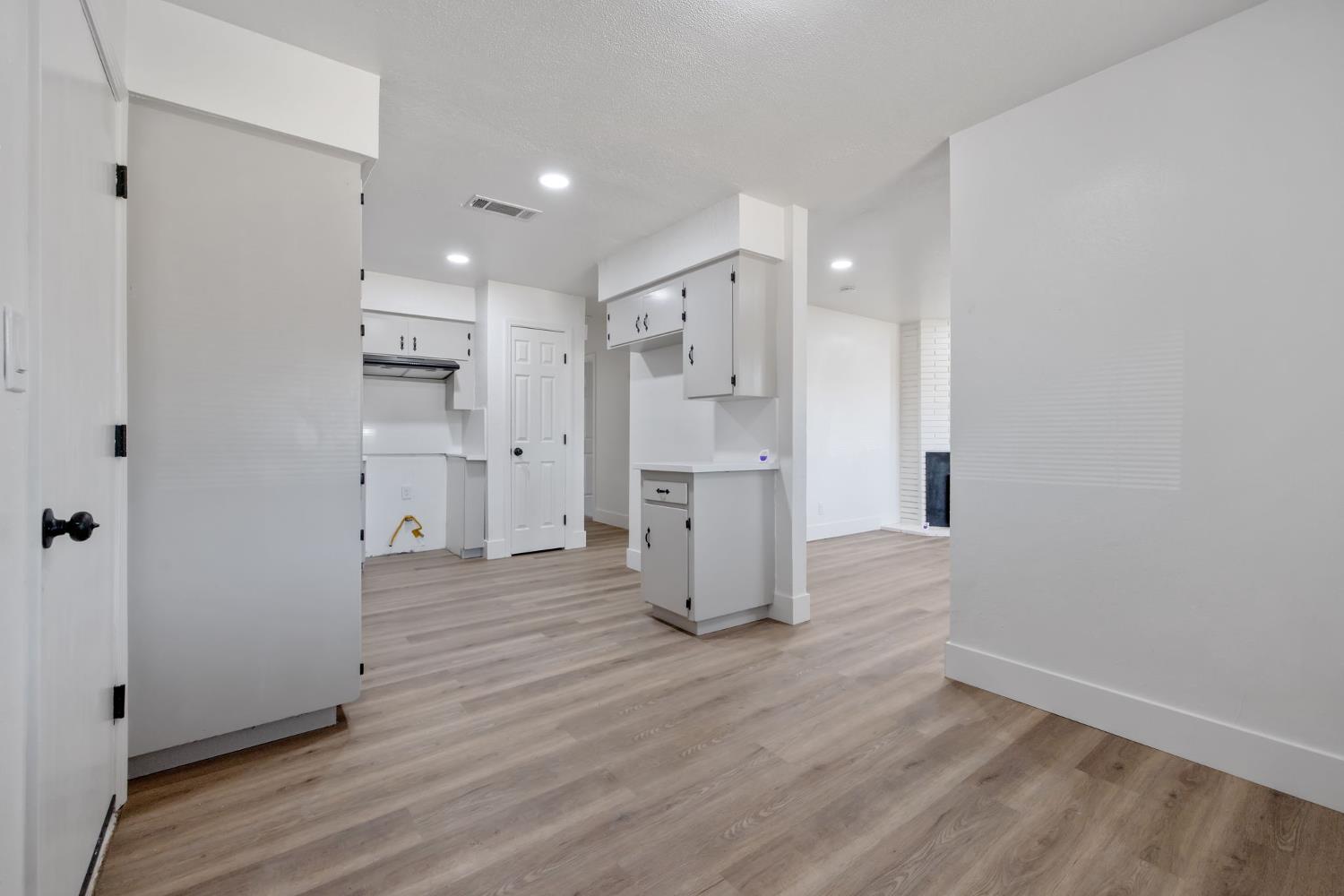 1005 Austin St, Madera, CA 93638