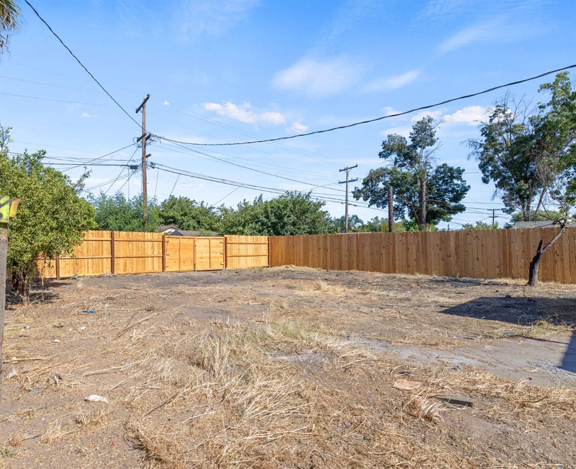 1005 Austin St, Madera, CA 93638