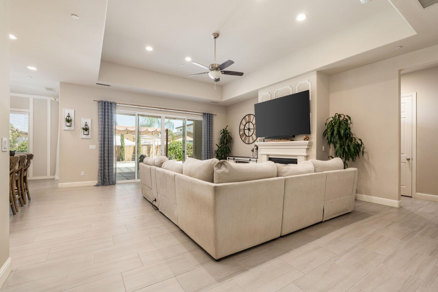 3283 Soledad Ave, Clovis, CA 93619