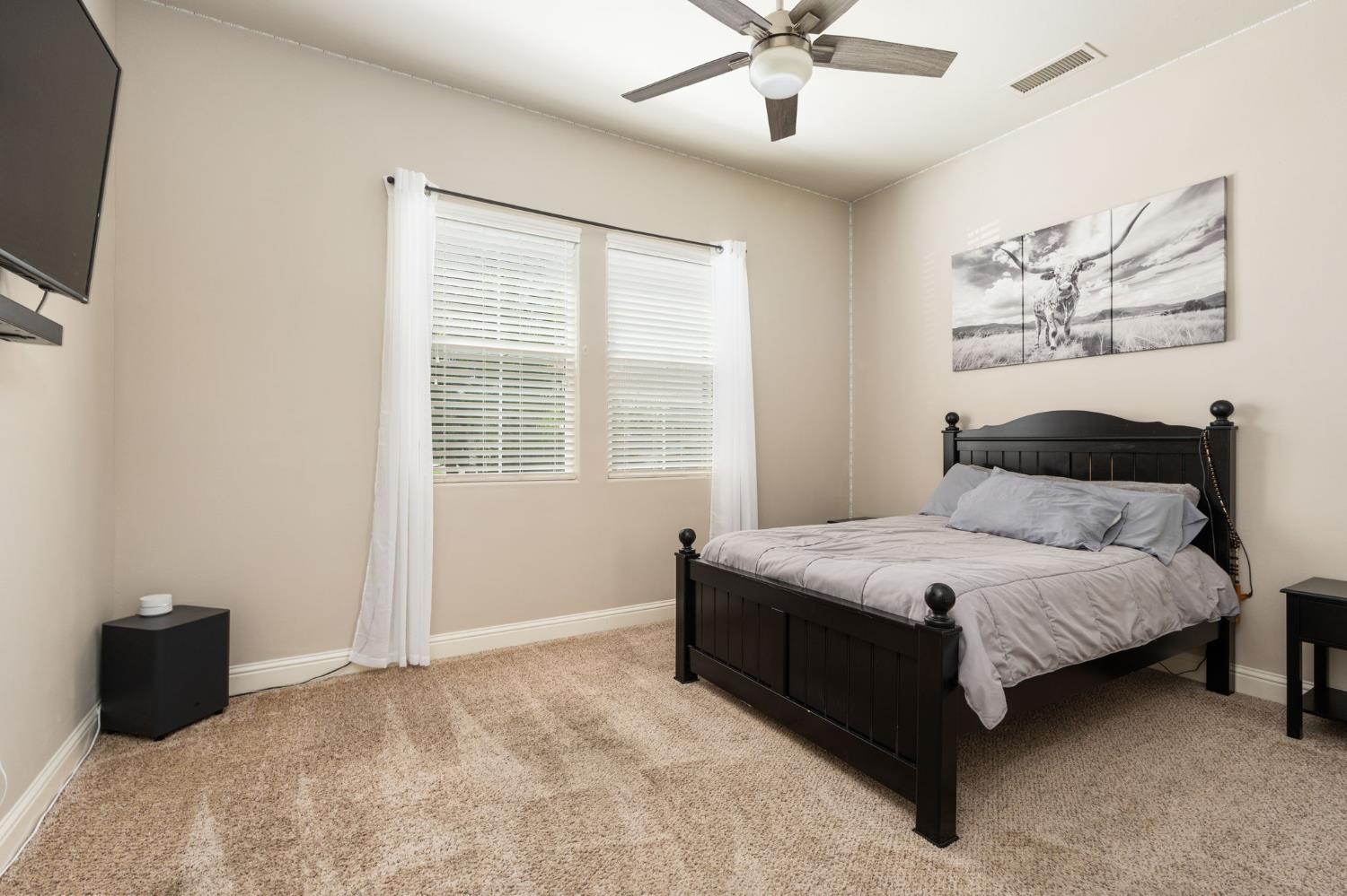 3283 Soledad Ave, Clovis, CA 93619