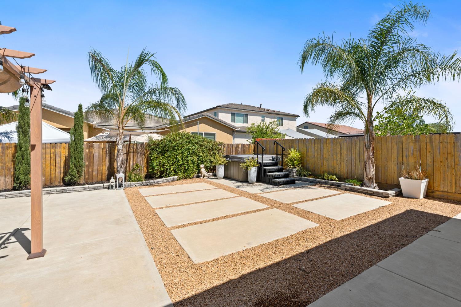 3283 Soledad Ave, Clovis, CA 93619