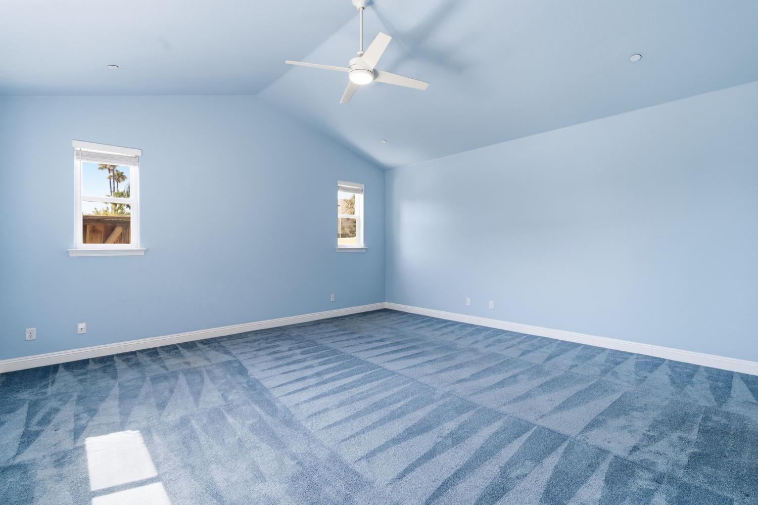 2038 Austin Ave, Clovis, CA 93611