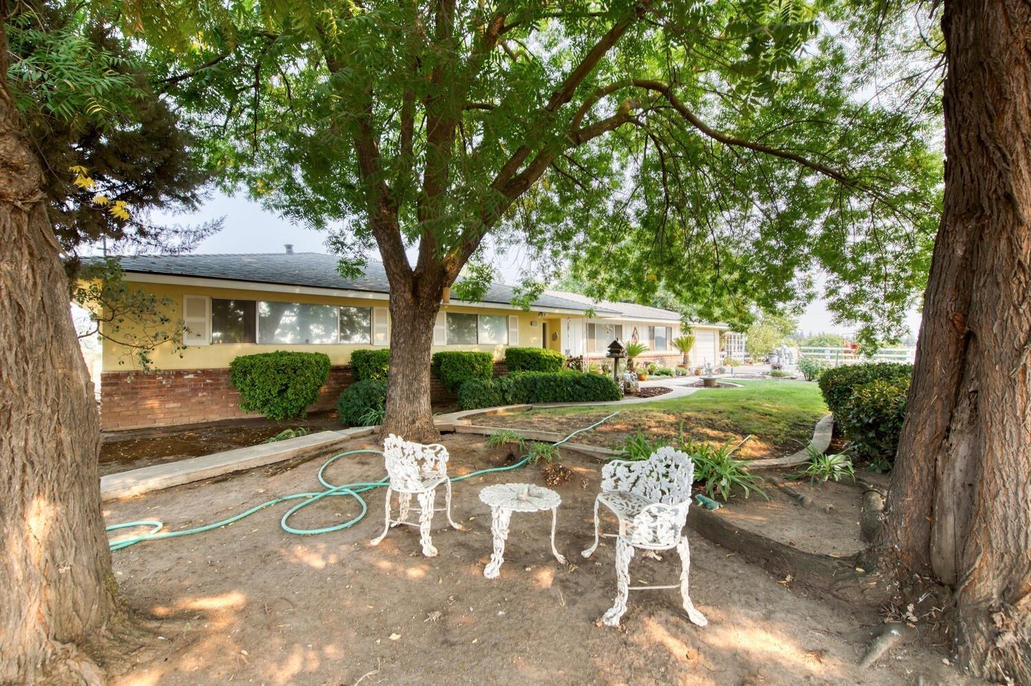13338 E Herndon Ave, Clovis, CA 93619