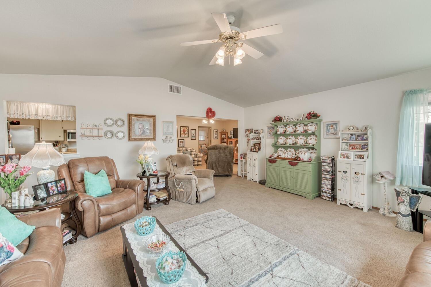 13338 E Herndon Ave, Clovis, CA 93619