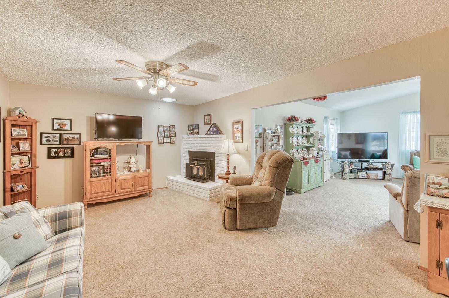 13338 E Herndon Ave, Clovis, CA 93619