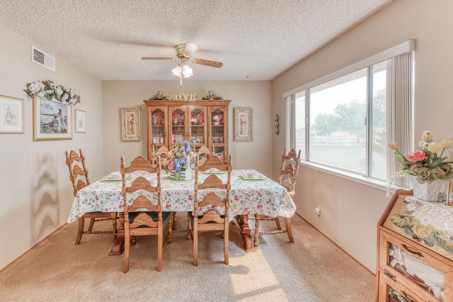 13338 E Herndon Ave, Clovis, CA 93619