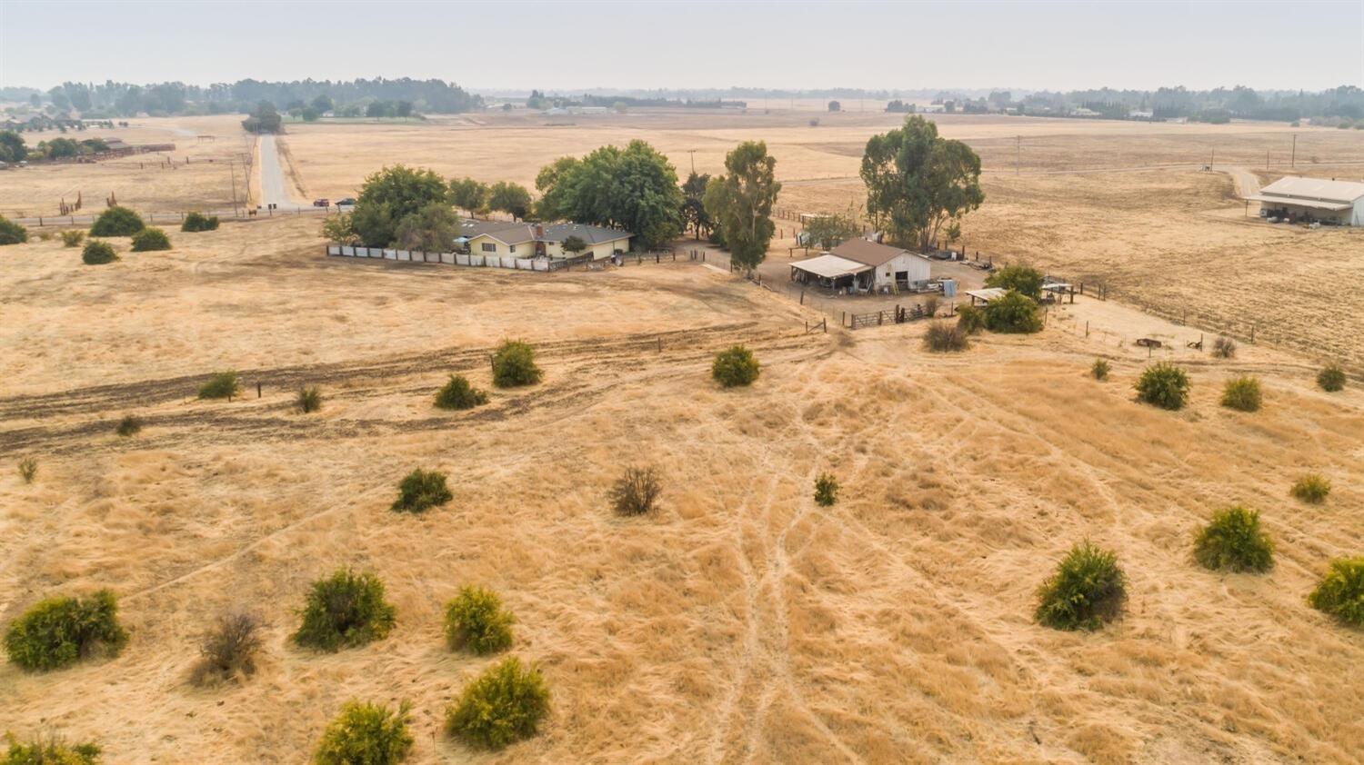 13338 E Herndon Ave, Clovis, CA 93619