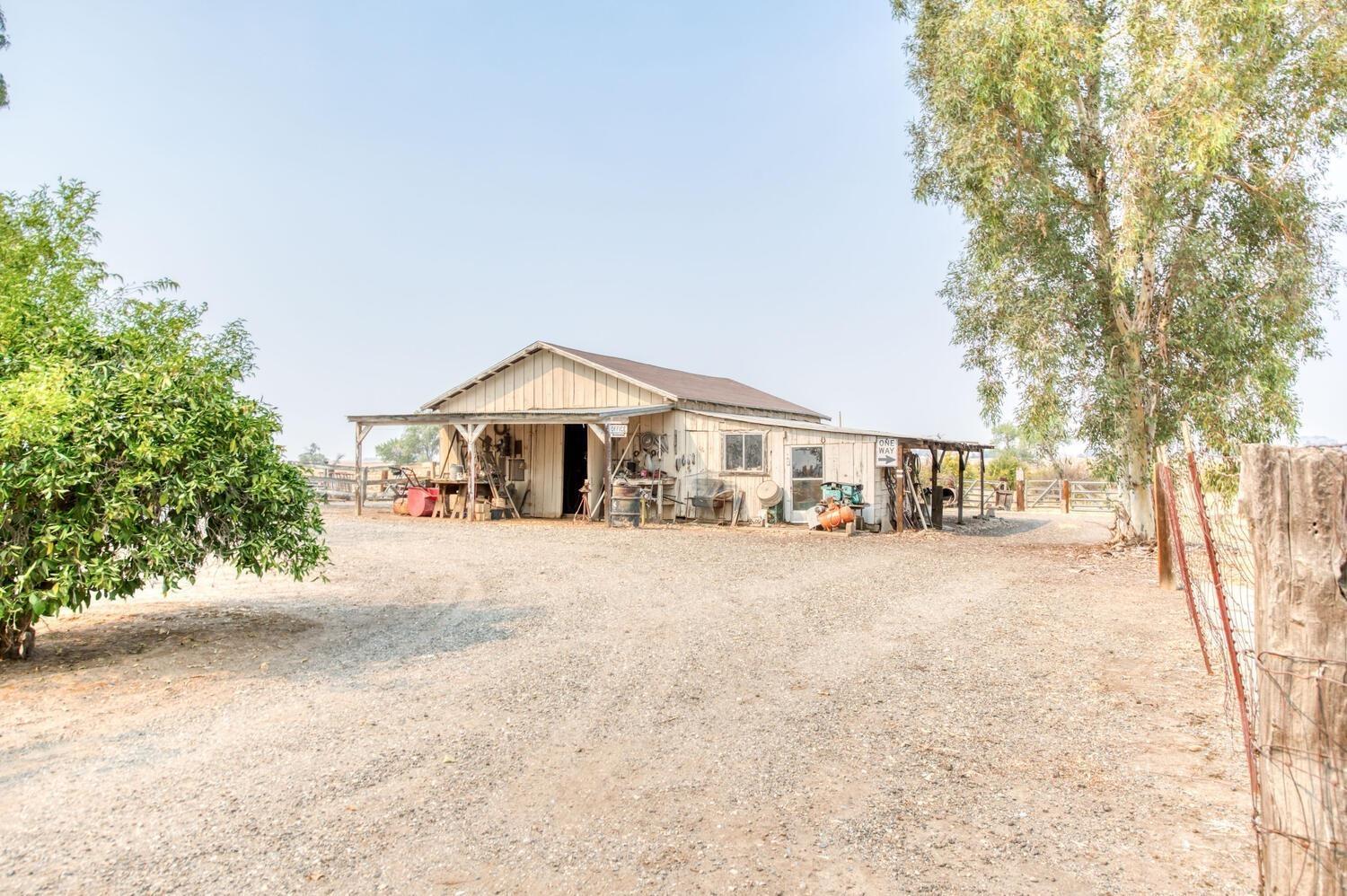 13338 E Herndon Ave, Clovis, CA 93619