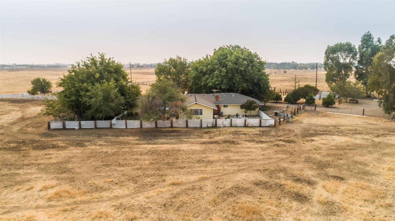 13338 E Herndon Ave, Clovis, CA 93619