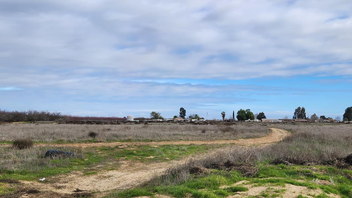 100 Central, Kerman, CA 93630