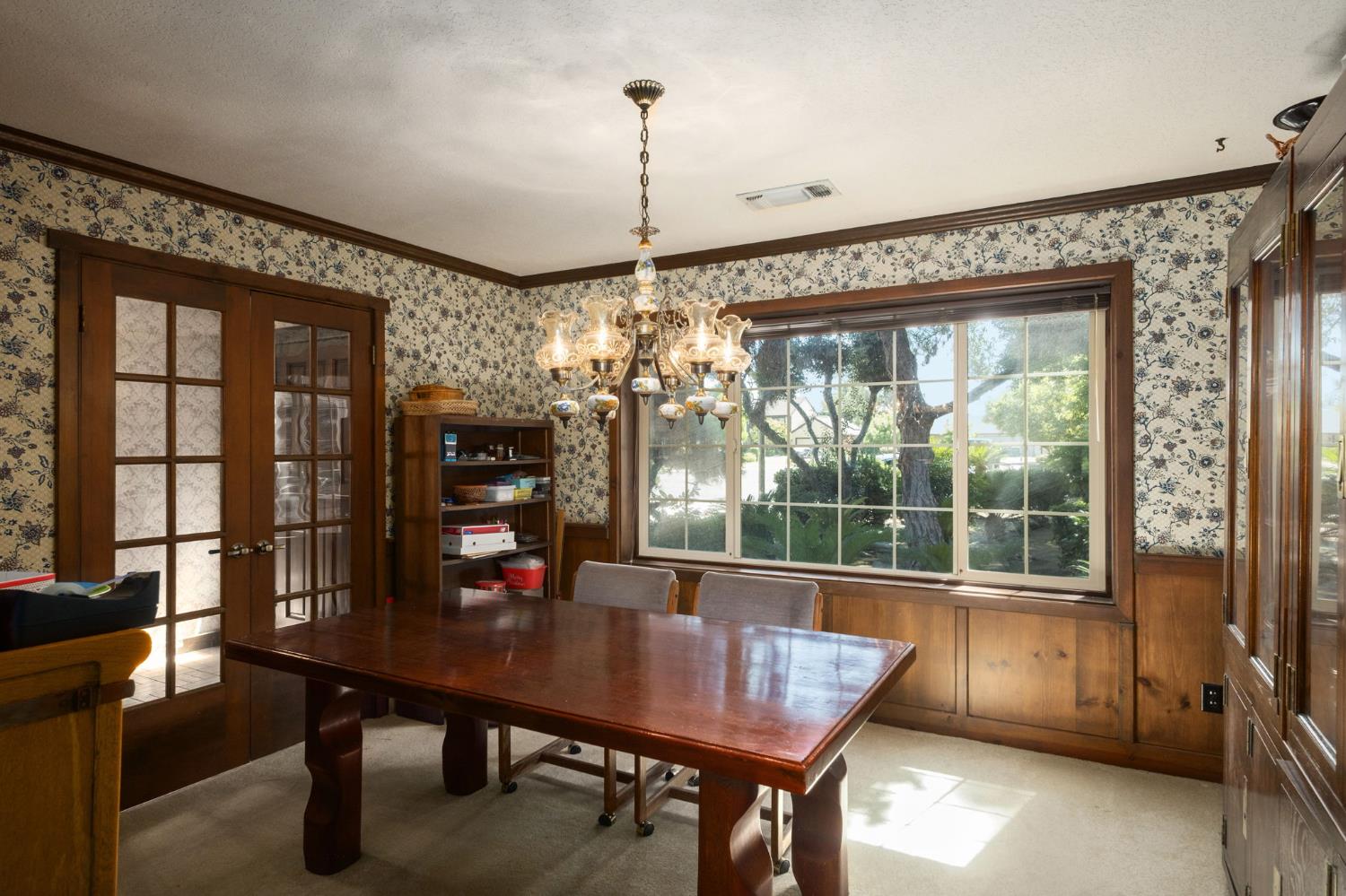 647 W Sycamore Ct, Reedley, CA 93654