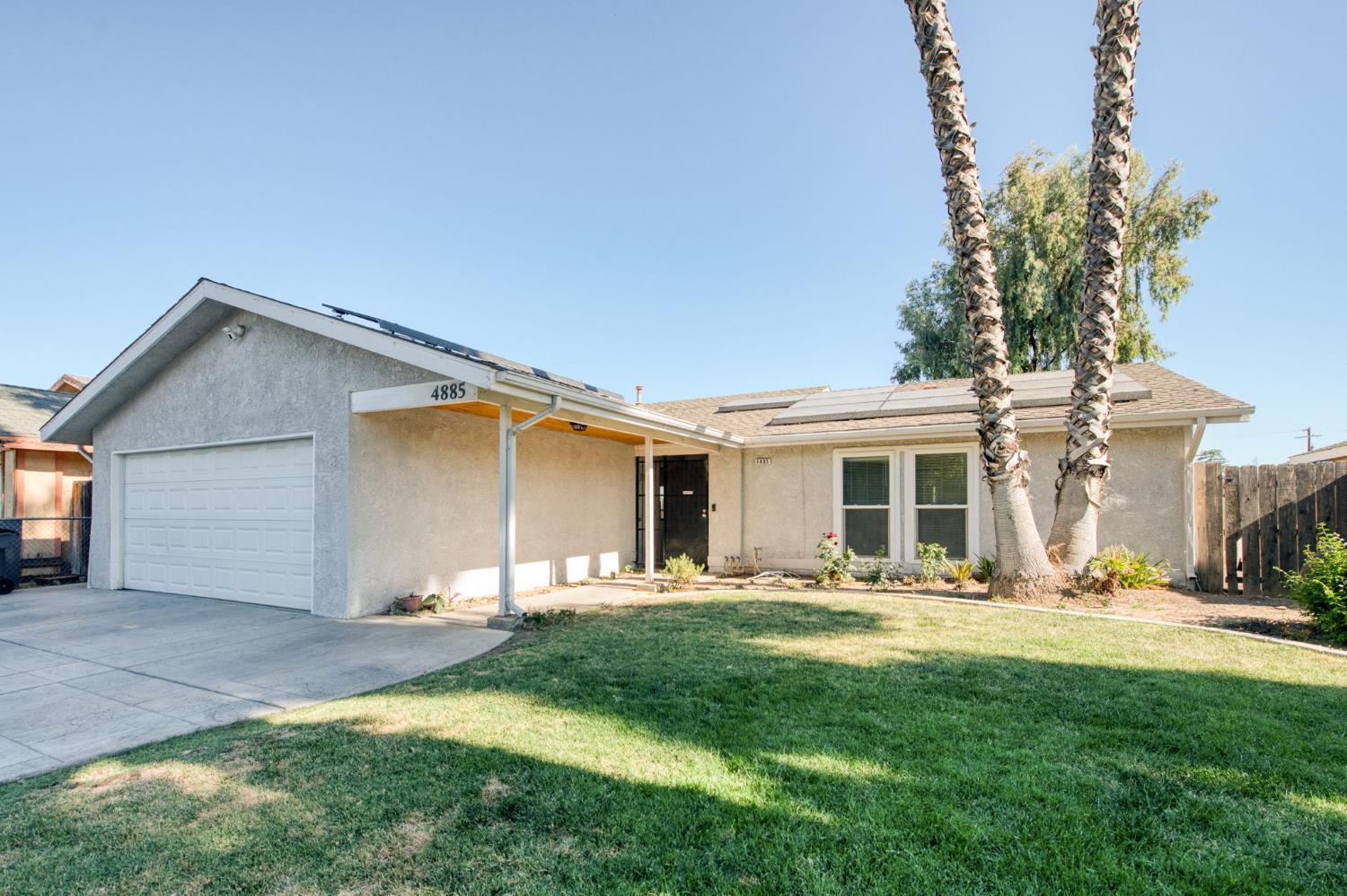 4885 E Atchison Ave, Fresno, CA 93725