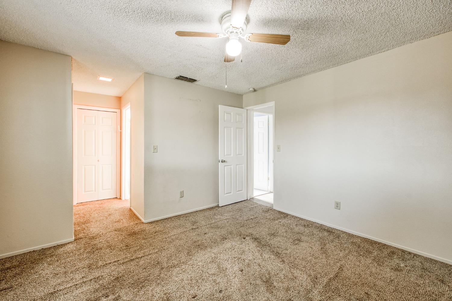 4885 E Atchison Ave, Fresno, CA 93725