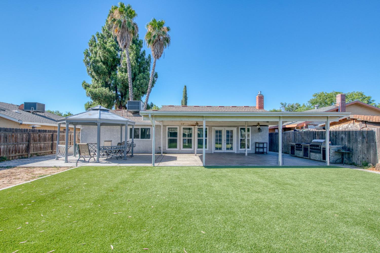 4885 E Atchison Ave, Fresno, CA 93725