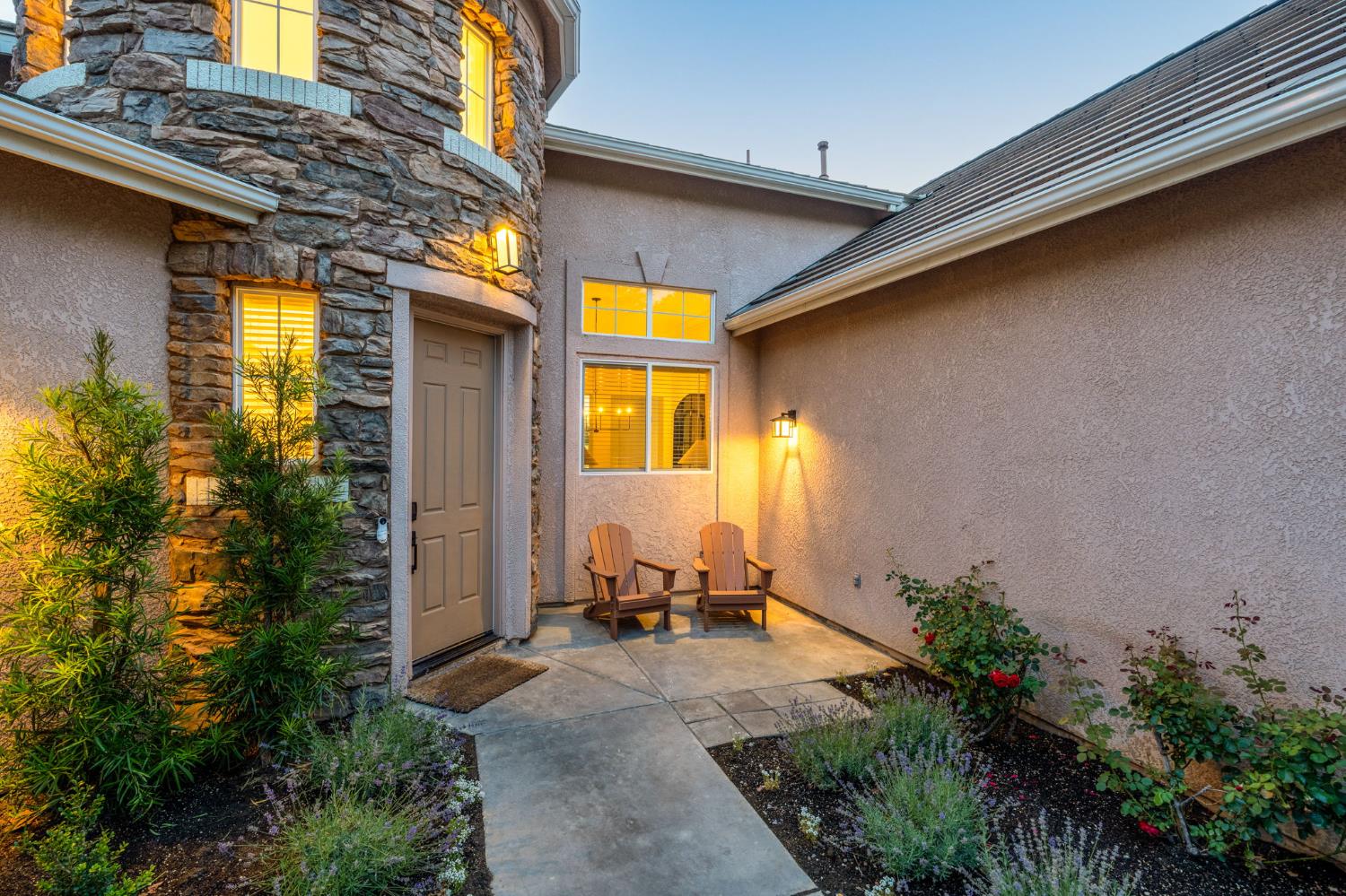 1840 N Duke Ave, Clovis, CA 93619