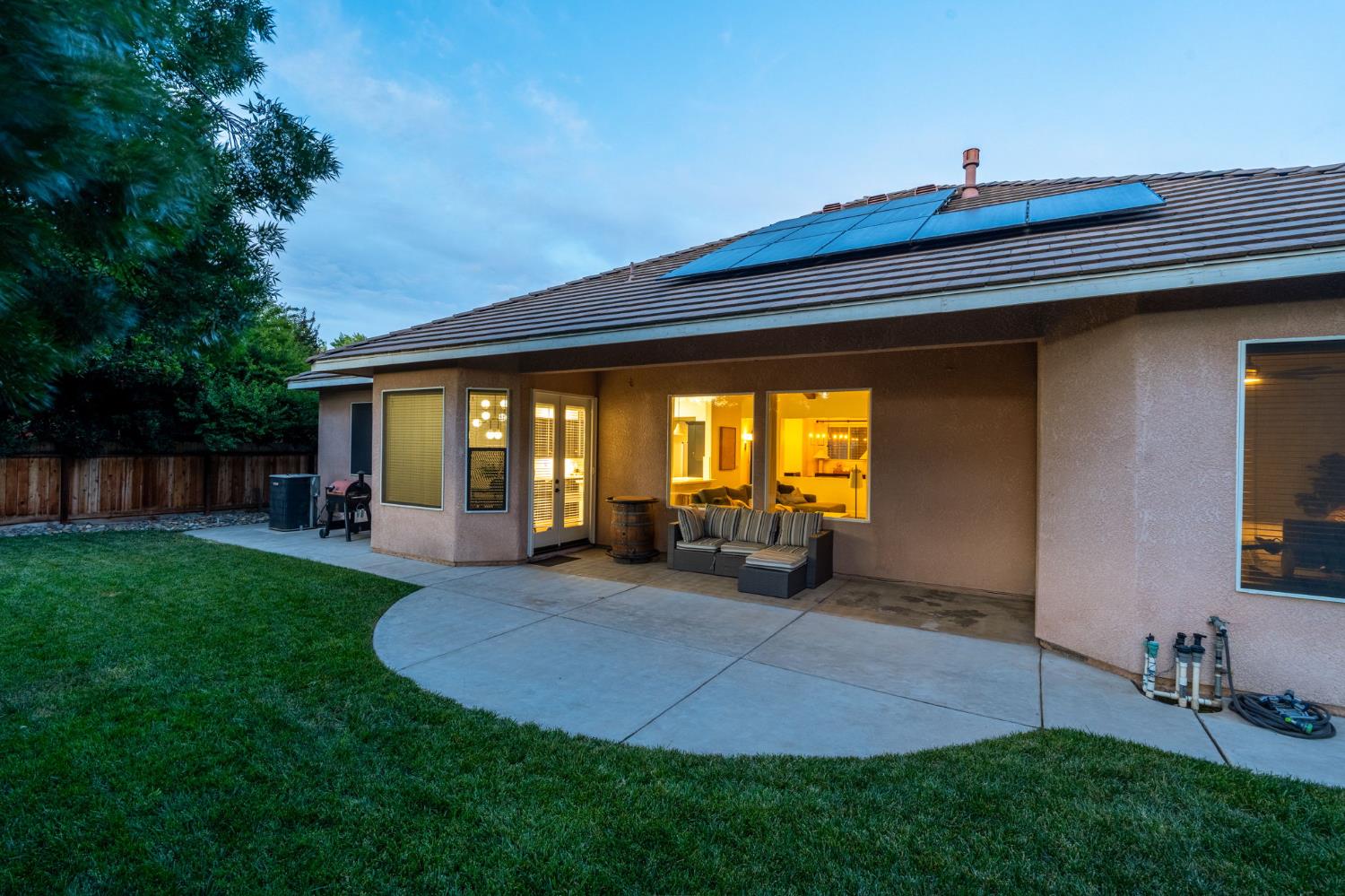 1840 N Duke Ave, Clovis, CA 93619