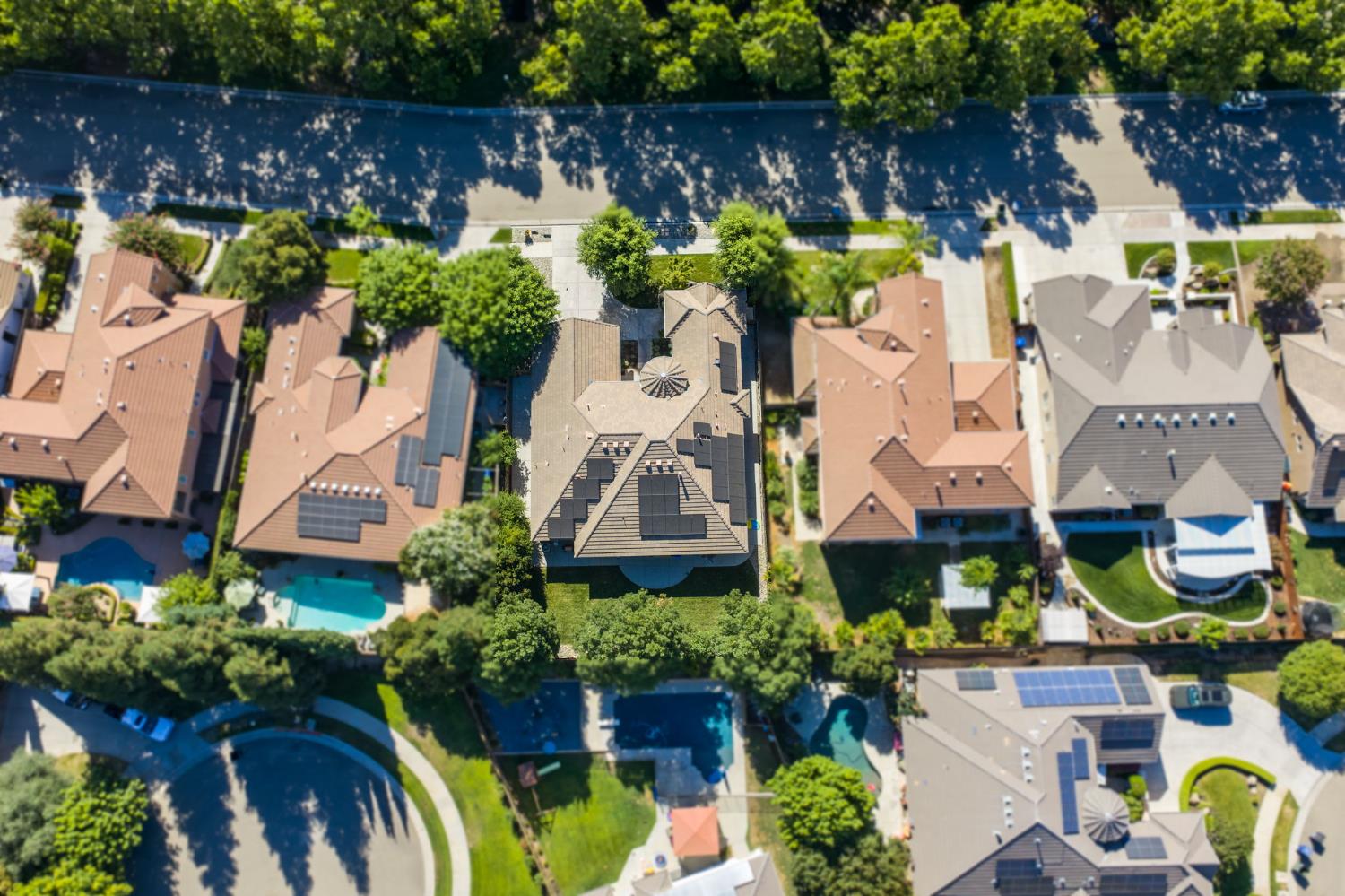 1840 N Duke Ave, Clovis, CA 93619
