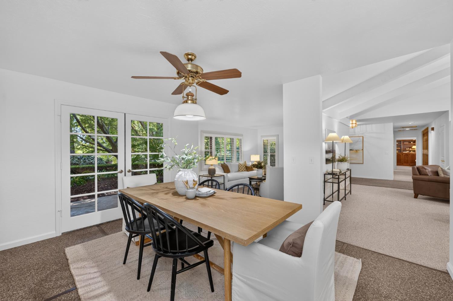 5648 E Dinuba Ave, Fowler, CA 93625